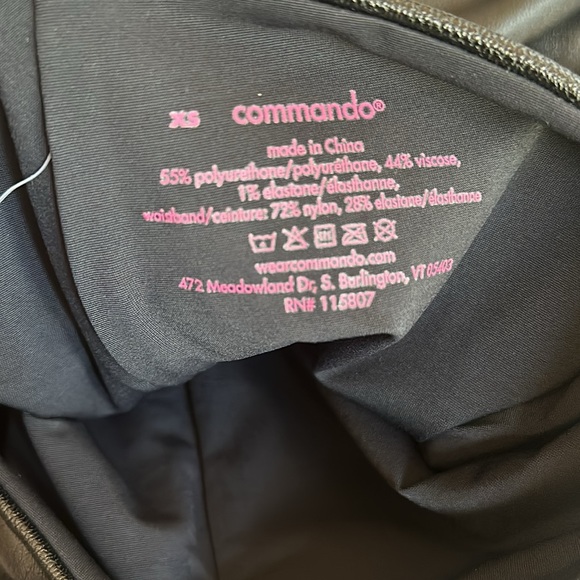 NWT: Commando: Perfect Control Faux Leather Legging in Black, Sz: XS - Picture 6 of 6